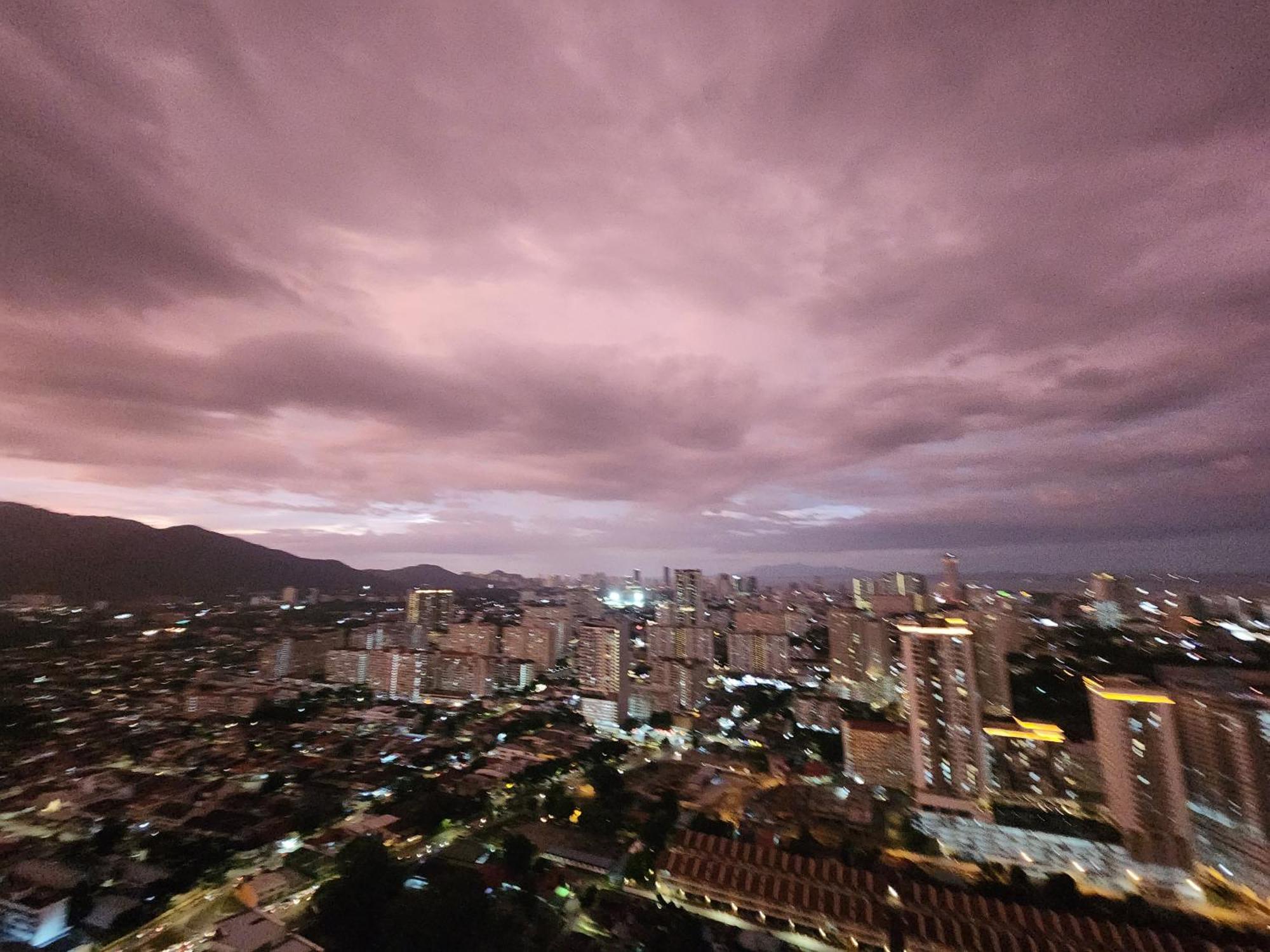 Urban Suites - Penang Jelutong Kültér fotó