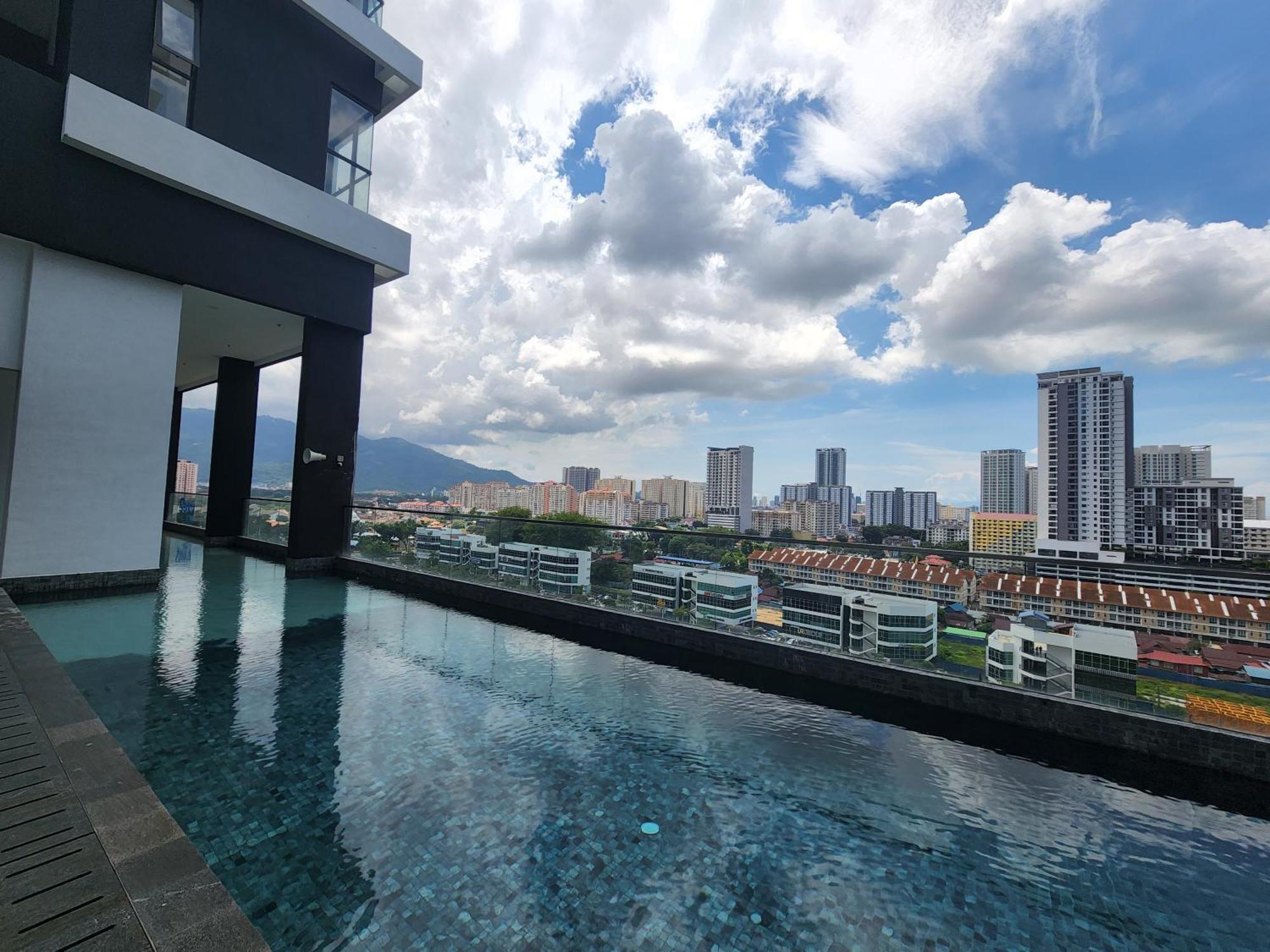 Urban Suites - Penang Jelutong Kültér fotó